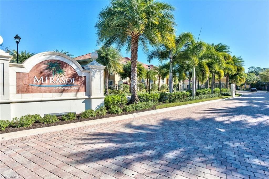 8560 Violeta ST 204 ESTERO, FL 34135
