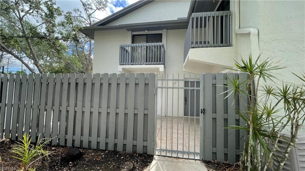 17451 Silver Fox DR B FORT MYERS, FL 33908