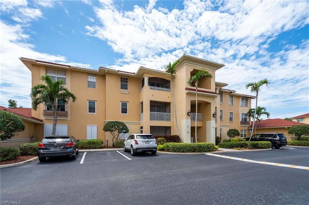 1504 SW 50th ST 102 CAPE CORAL, FL 33914