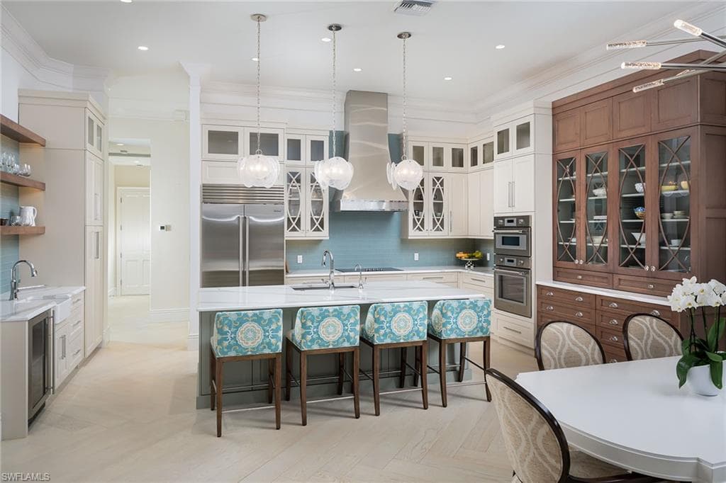 12502 Colliers Reserve DR NAPLES, FL 34110
