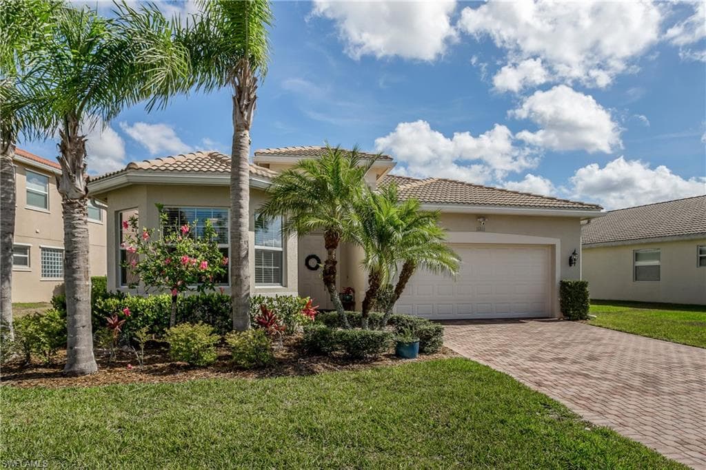 11261 Sparkleberry DR FORT MYERS, FL 33913