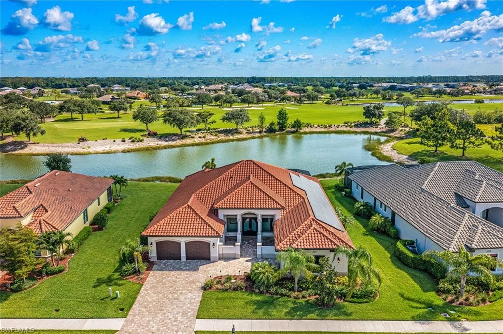 3392 Chestnut Grove DR ALVA, FL 33920