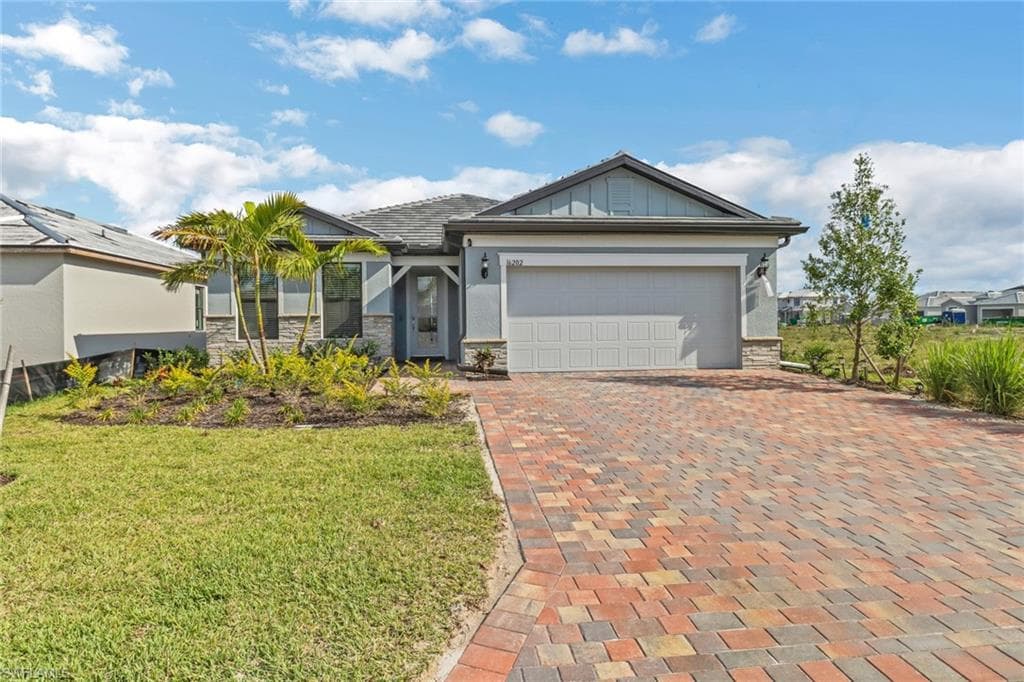 16202 Bacopa DR ALVA, FL 33920