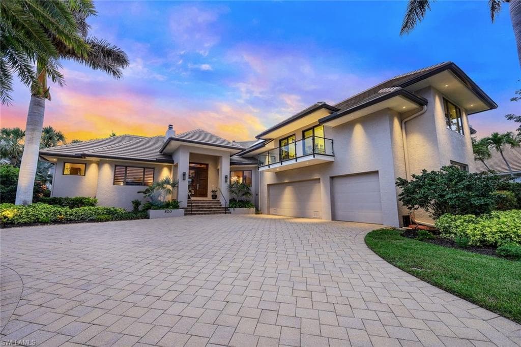 520 Sand Hill CT MARCO ISLAND, FL 34145