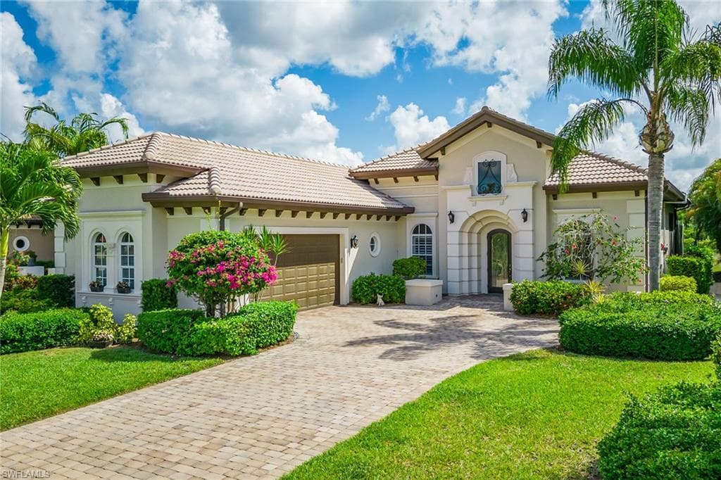 7724 Cottesmore DR NAPLES, FL 34113