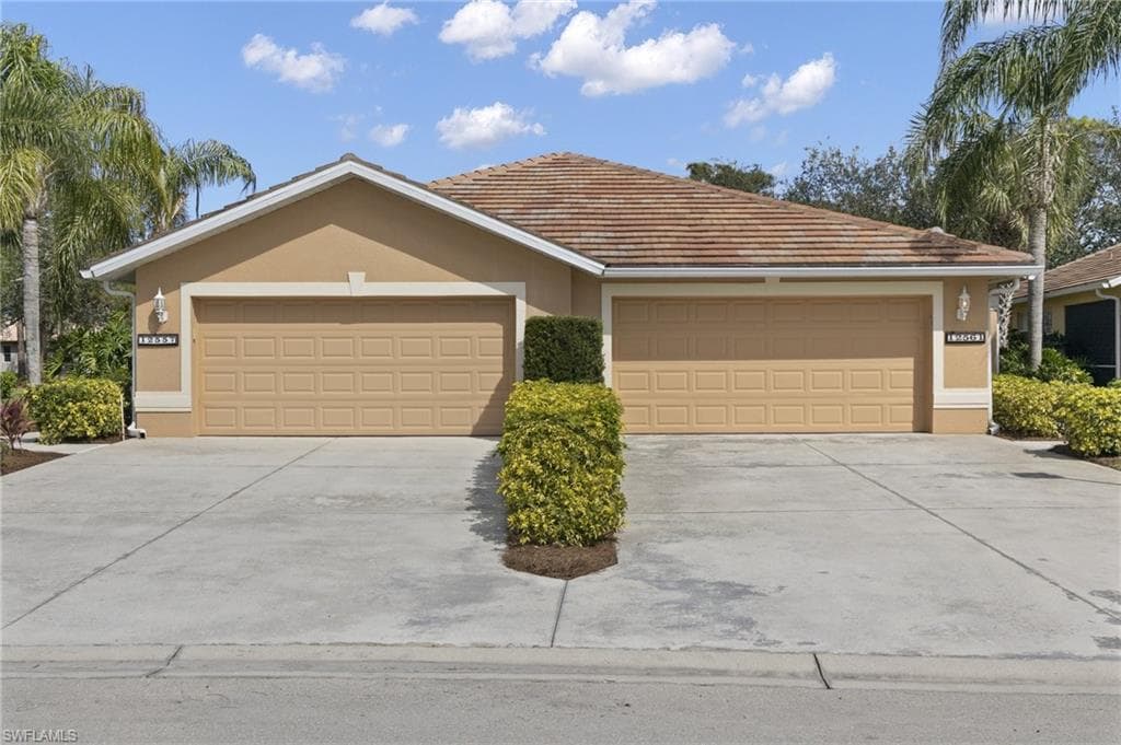 12561 Stone Valley LOOP FORT MYERS, FL 33913