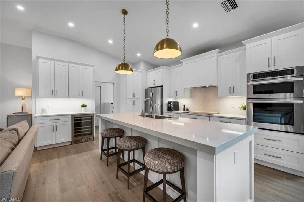 1992 Timarron WAY NAPLES, FL 34109