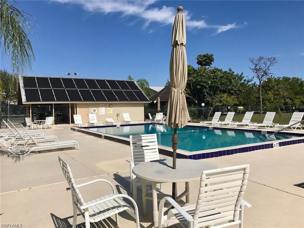 17017 Golfside CIR 404 FORT MYERS, FL 33908