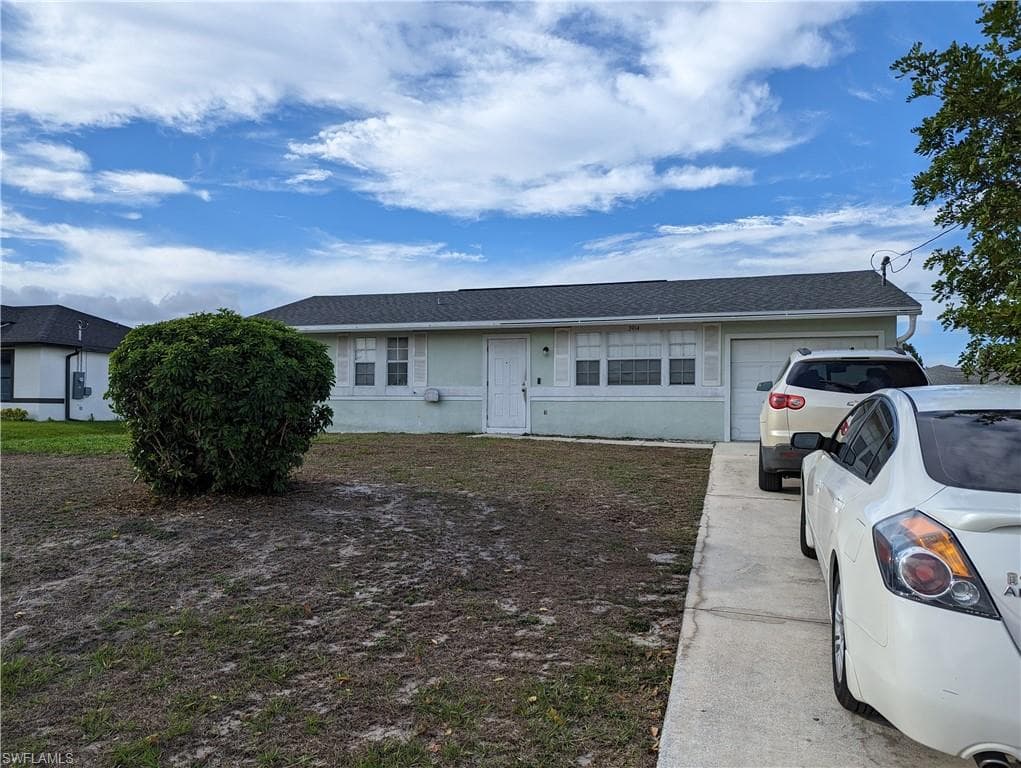 3914 17th ST SW LEHIGH ACRES, FL 33976
