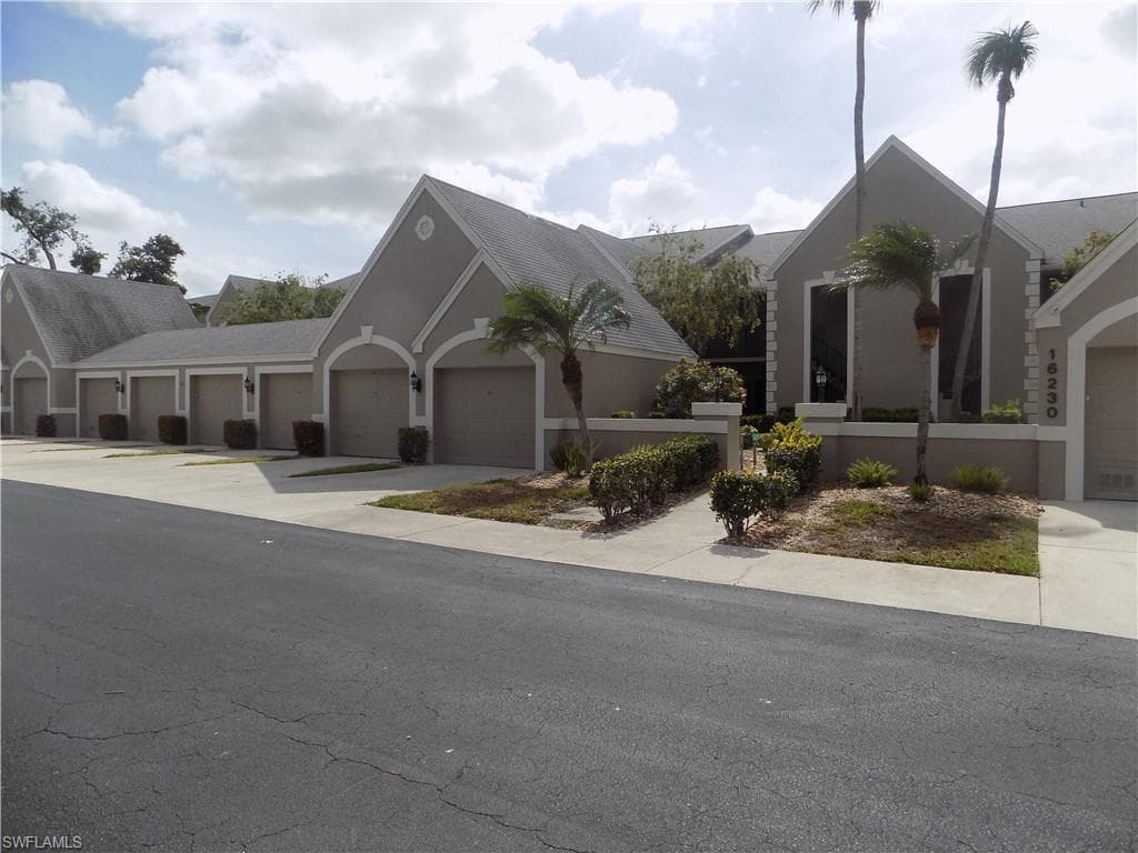 16230 Kelly Cove DR 222 FORT MYERS, FL 33908