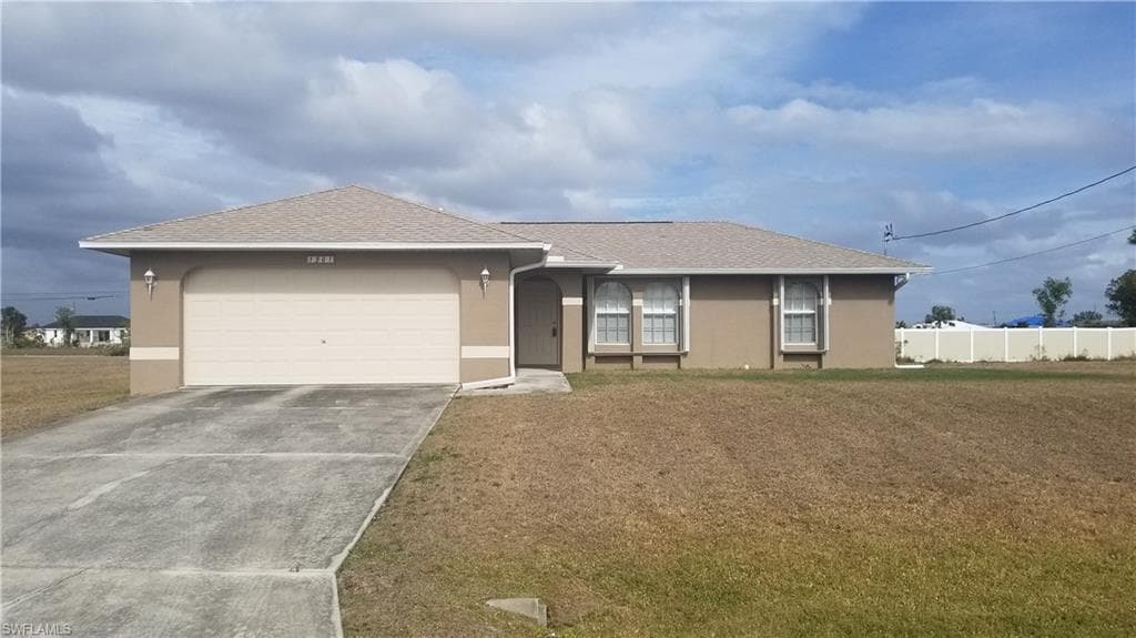 1301 NE Juanita PL CAPE CORAL, FL 33909
