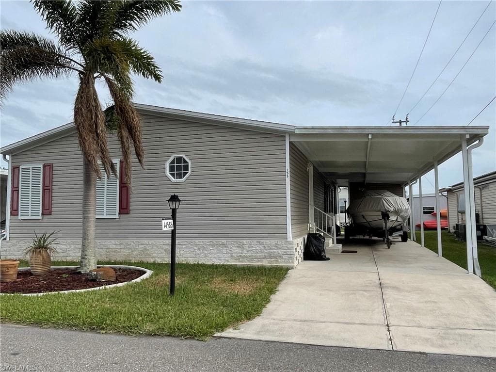 14586 Paul Revere LOOP NORTH FORT MYERS, FL 33917