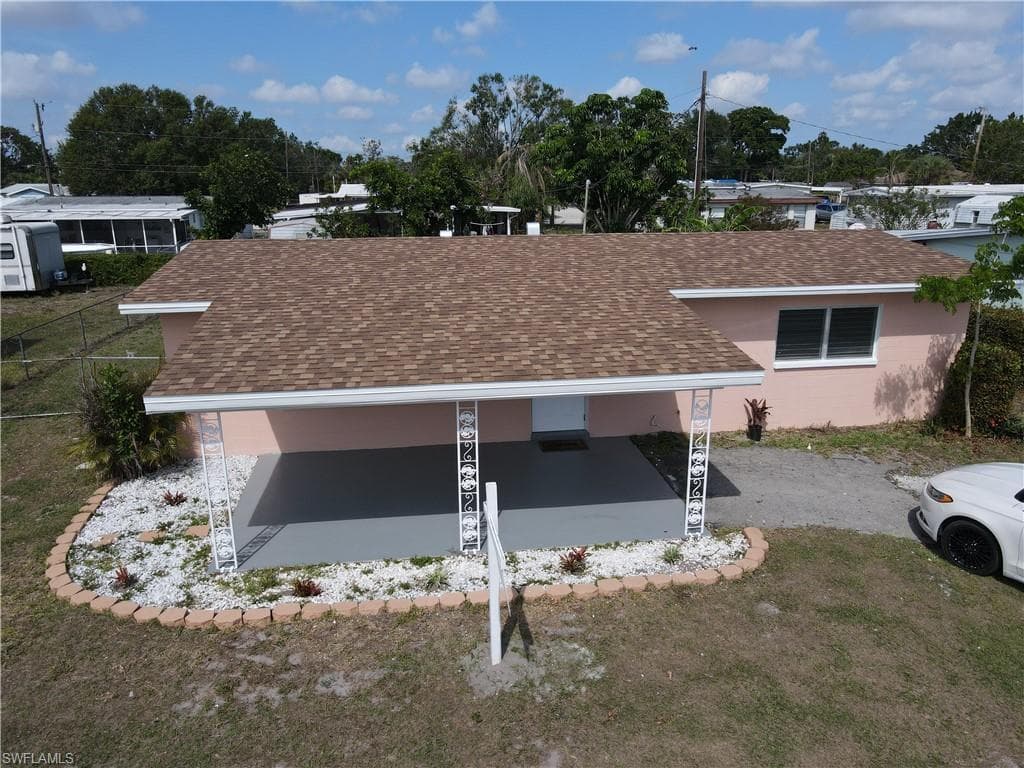 4877 Orange Grove BLVD NORTH FORT MYERS, FL 33903
