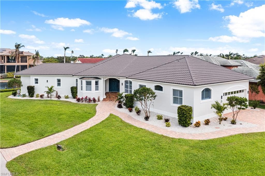 15071 Intracoastal CT FORT MYERS, FL 33908
