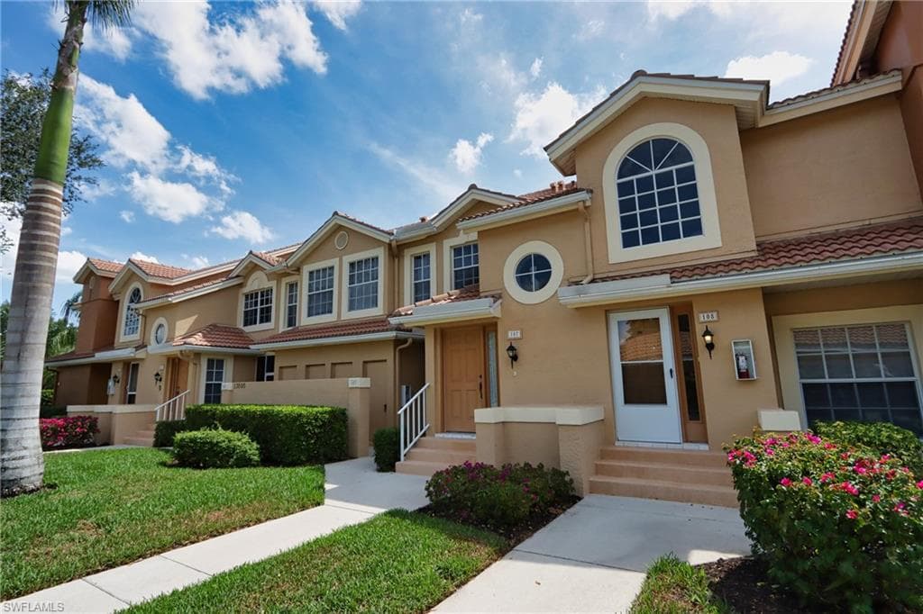 13000 Amberley CT 107 BONITA SPRINGS, FL 34135