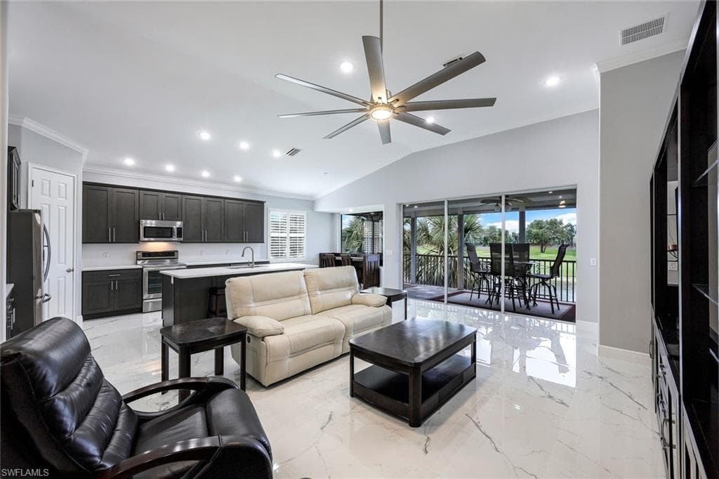 9311 Triana TER 93 FORT MYERS, FL 33912