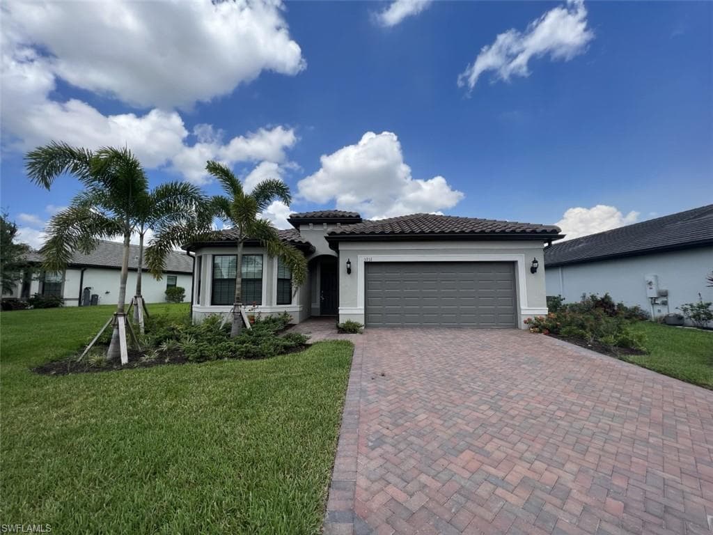 5931 Prosperity LN AVE MARIA, FL 34142