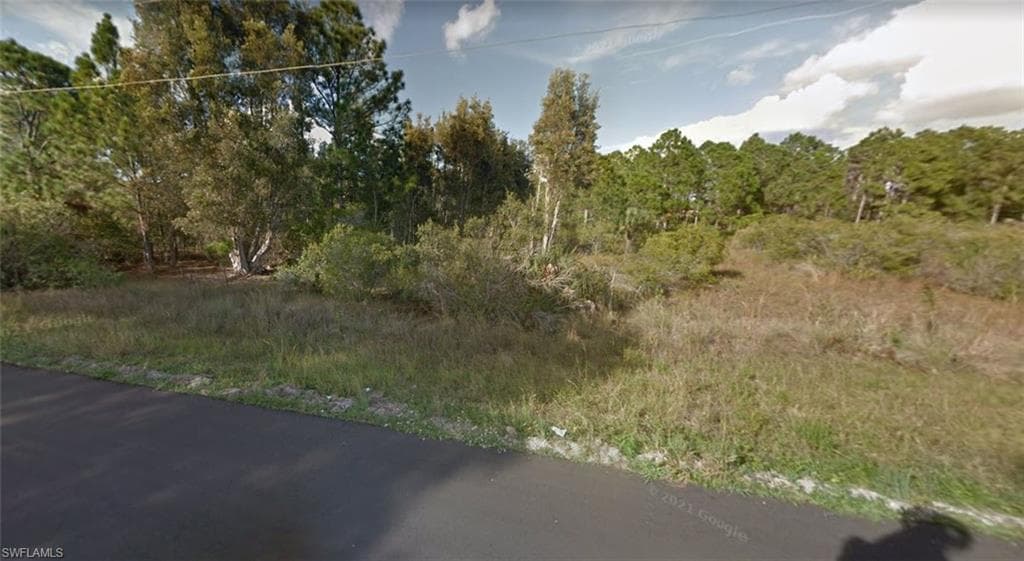 2708 26th ST W LEHIGH ACRES, FL 33971