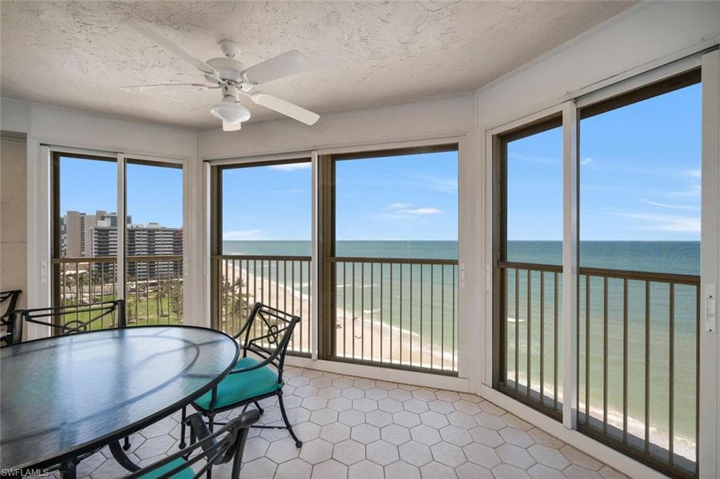4051 Gulf Shore BLVD N 1204 NAPLES, FL 34103