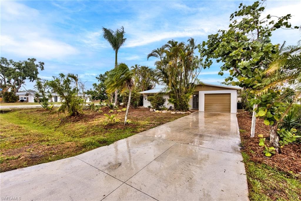 18623 Geranium RD FORT MYERS, FL 33967