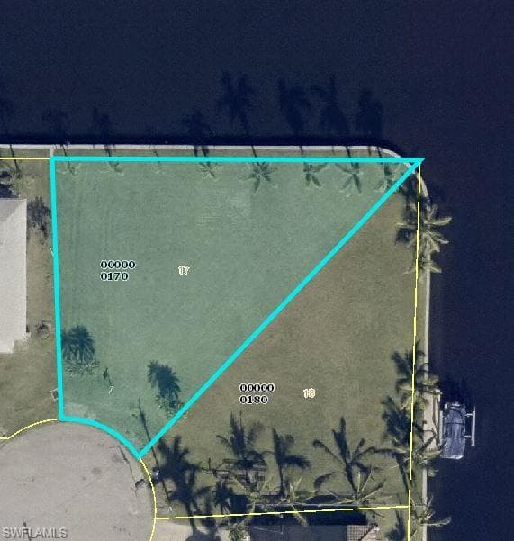 428 Cross ST NORTH FORT MYERS, FL 33903