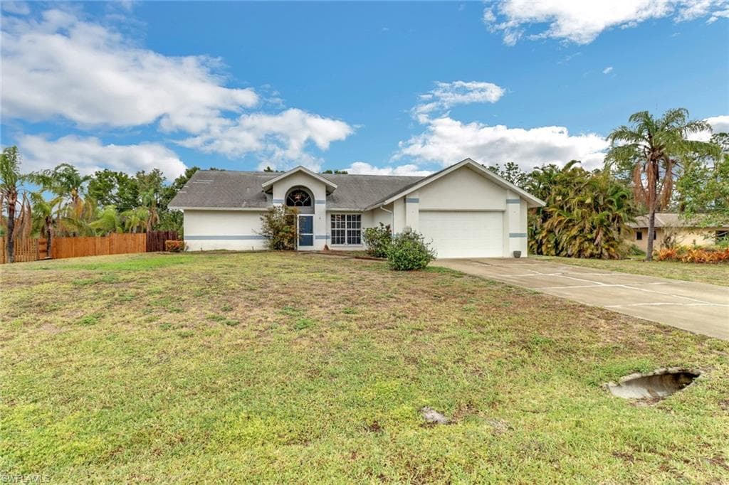9581 Shadow Oak LN NORTH FORT MYERS, FL 33917