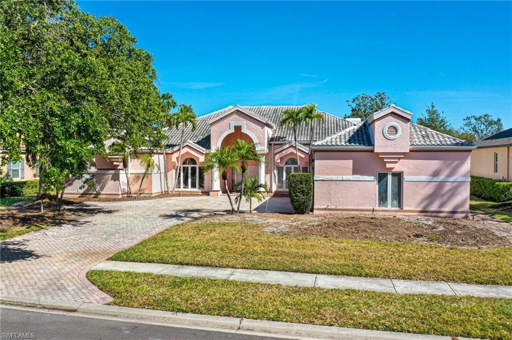 20 Catalpa CT FORT MYERS, FL 33919