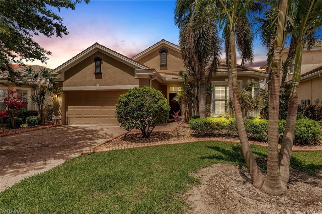 2486 Blackburn CIR CAPE CORAL, FL 33991