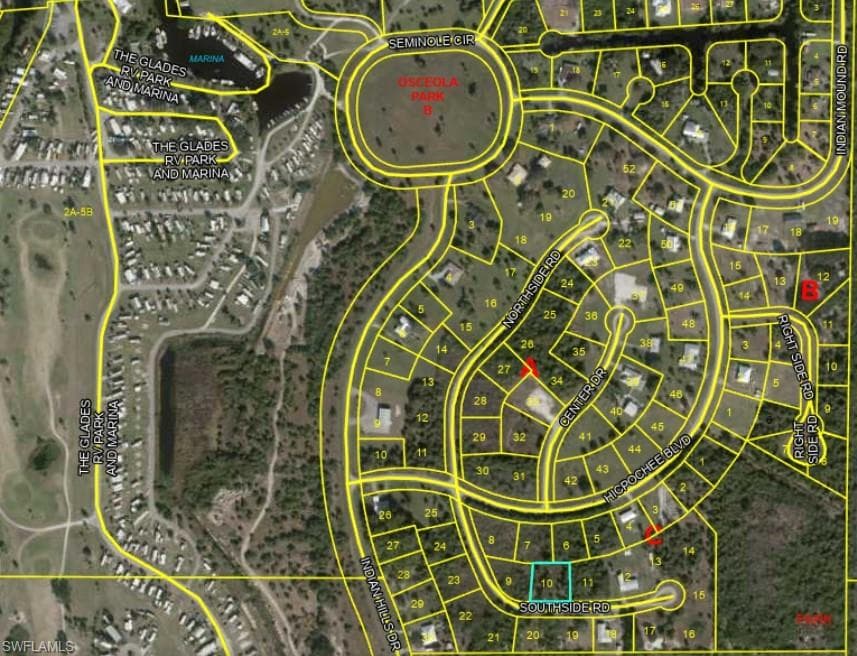 8210 S Side RD MOORE HAVEN, FL 33471