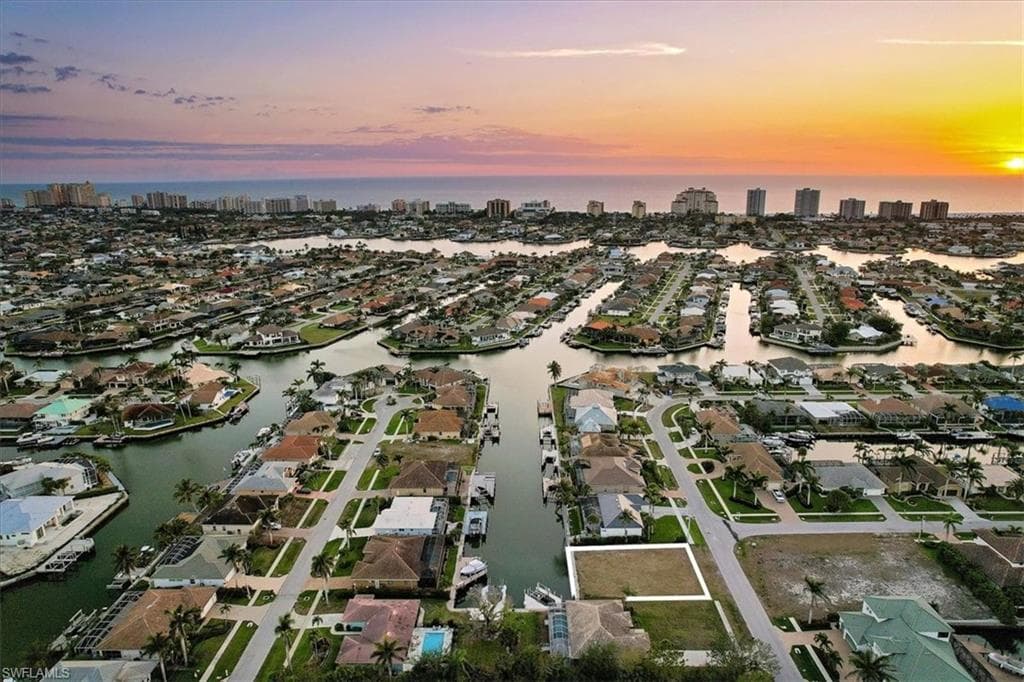 1213 Whiteheart AVE MARCO ISLAND, FL 34145