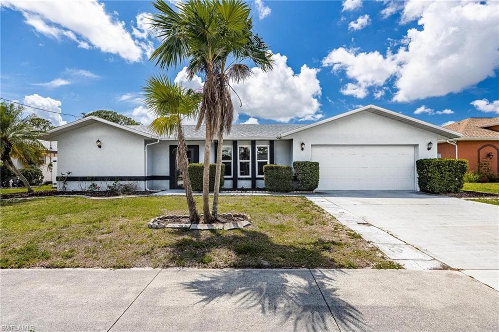 5964 Sonnet CT NORTH FORT MYERS, FL 33903
