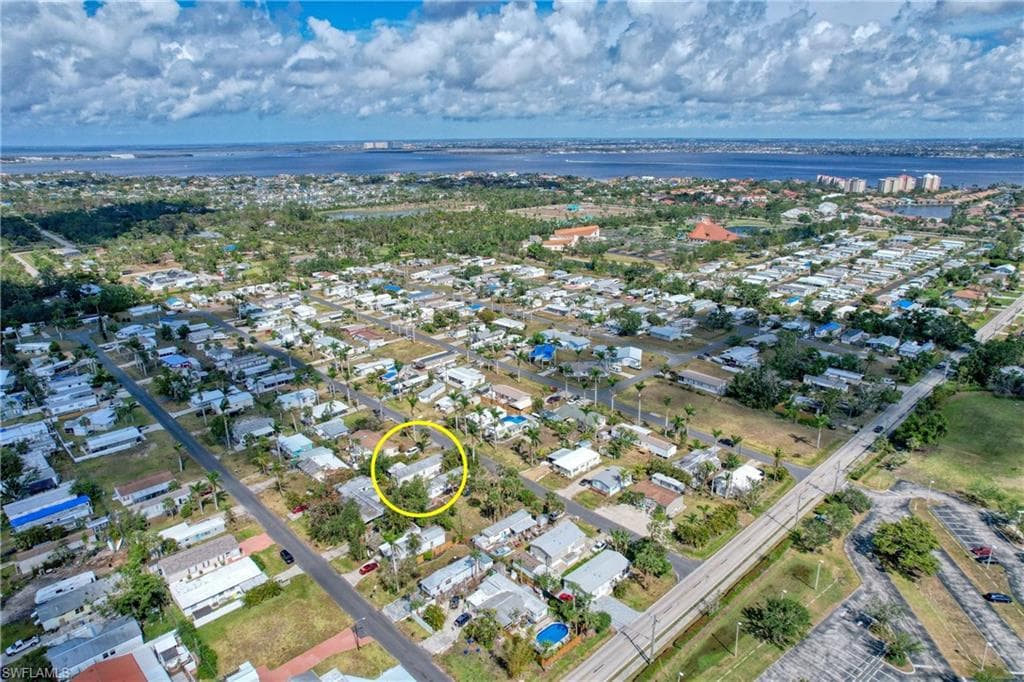 12061 Cactus DR FORT MYERS, FL 33908