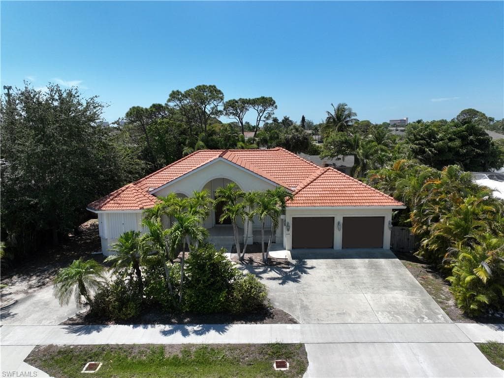 504 Yellowbird ST MARCO ISLAND, FL 34145