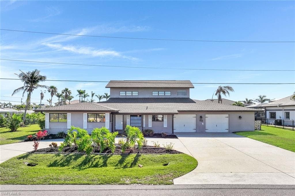 5811 SW 1st PL CAPE CORAL, FL 33914