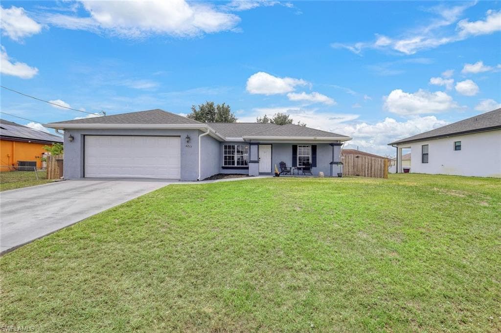 4215 26th ST SW LEHIGH ACRES, FL 33976