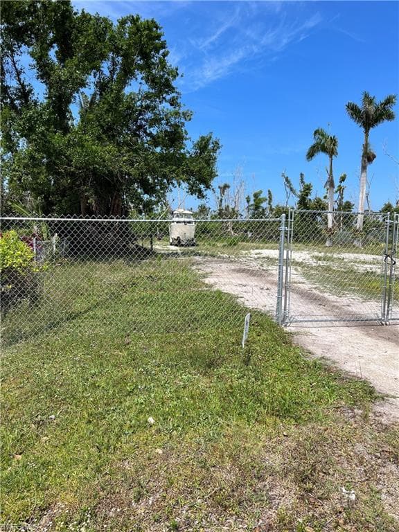 10431 Betsy PKWY ST. JAMES CITY, FL 33956