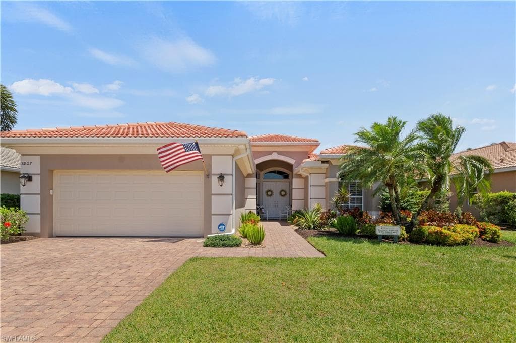 8807 Largo Mar DR ESTERO, FL 33967