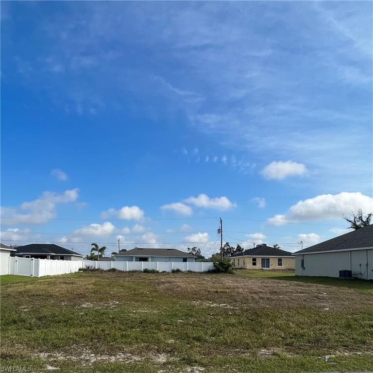 703 NW 1st TER CAPE CORAL, FL 33993