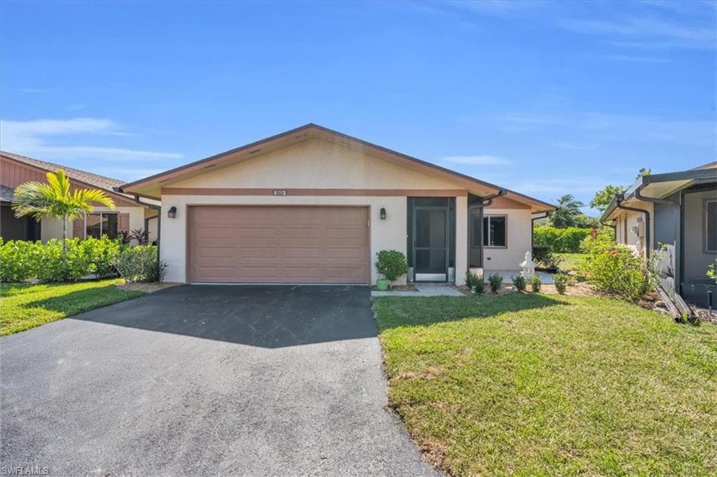 6456 Royal Woods DR FORT MYERS, FL 33908