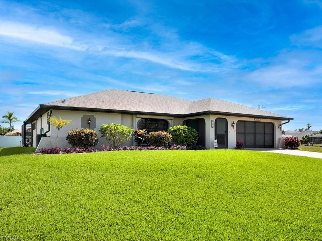 1306 SE 19th LN CAPE CORAL, FL 33990