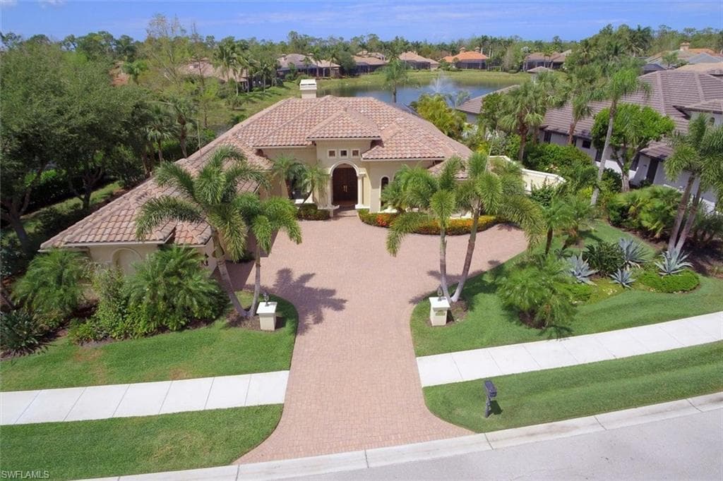 2987 Mona Lisa BLVD NAPLES, FL 34119