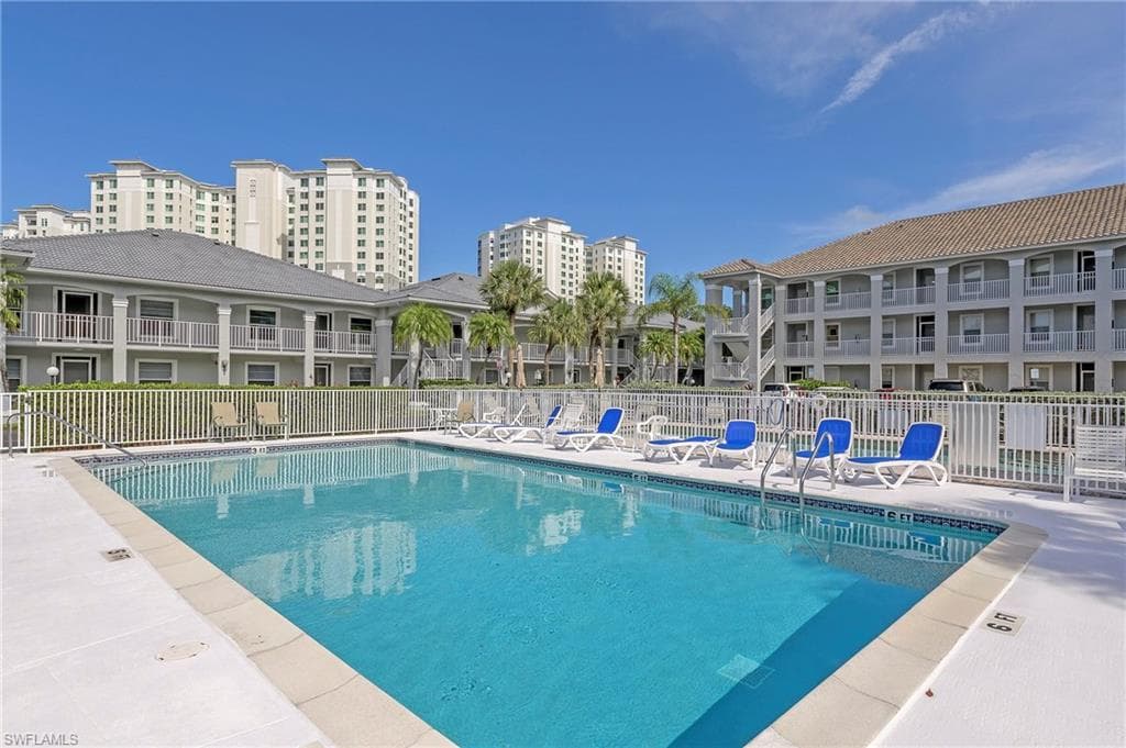 509 Roma CT 103 NAPLES, FL 34110