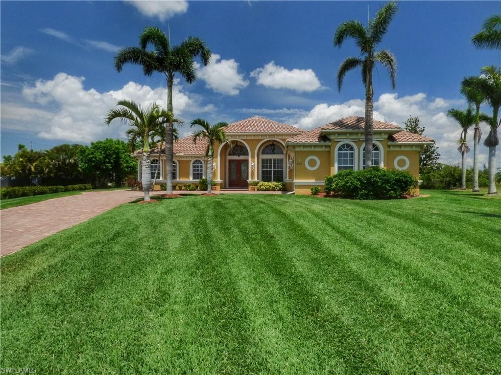 2019 NW 25th AVE CAPE CORAL, FL 33993