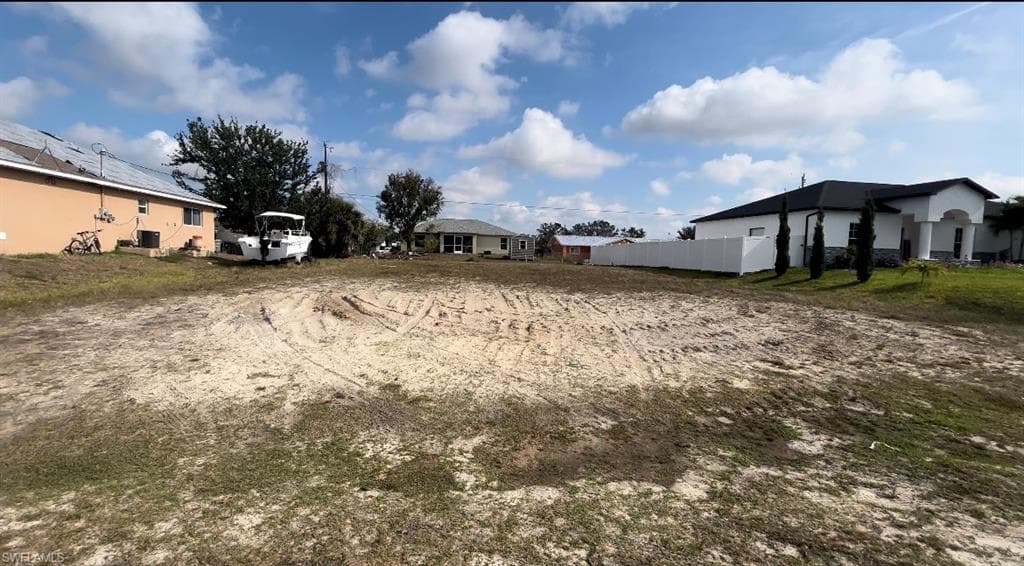 315 NW 3rd LN CAPE CORAL, FL 33993