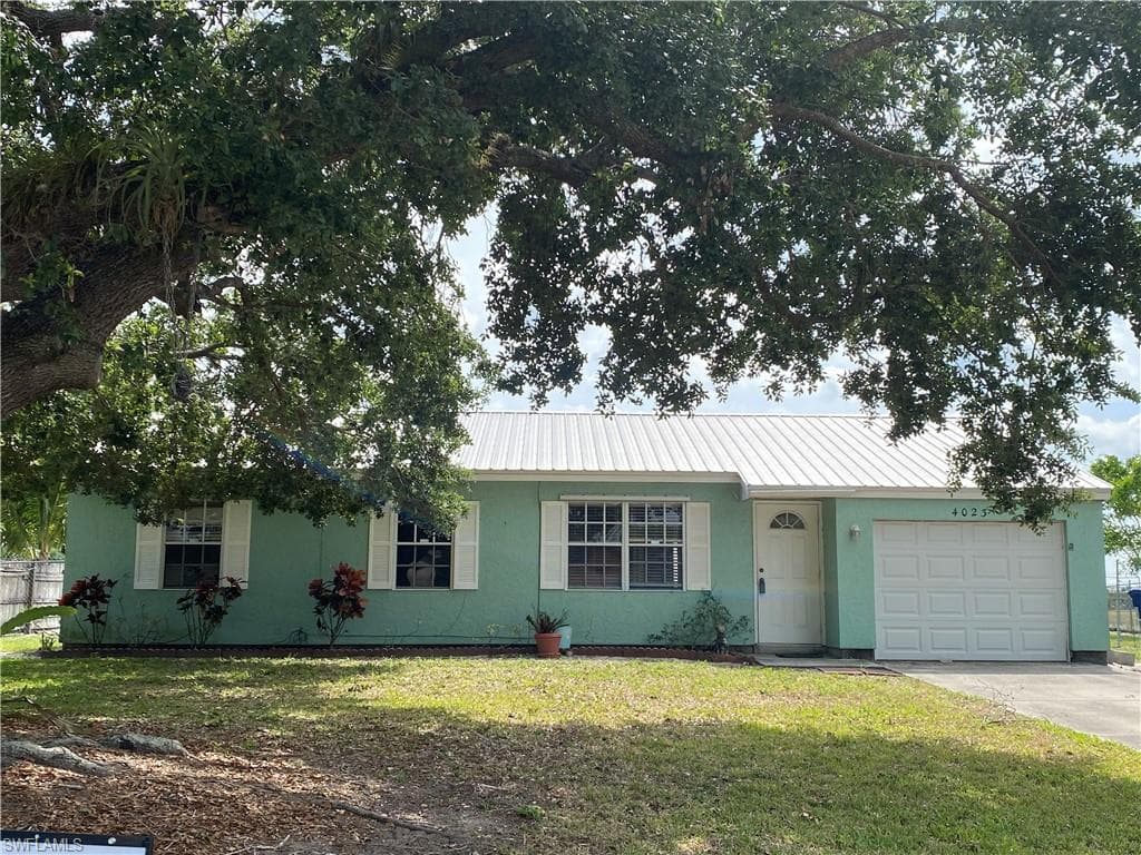 4023 E Sunflower CIR LABELLE, FL 33935