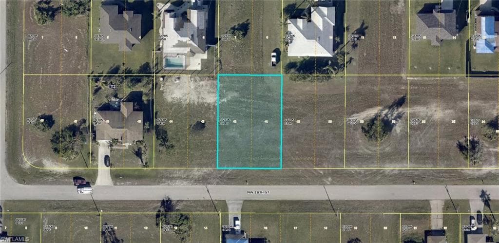 415 NW 18th ST CAPE CORAL, FL 33993