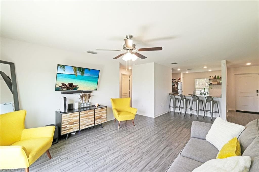 258 Lisette ST FORT MYERS, FL 33913