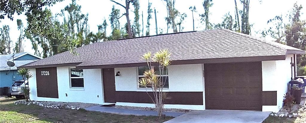 17228 LEE RD FORT MYERS, FL 33967