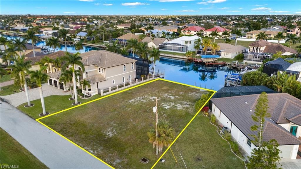 5423 SW 17th AVE CAPE CORAL, FL 33914