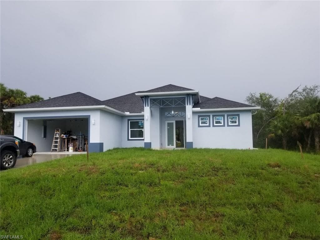 504 Cortez AVE E LEHIGH ACRES, FL 33972